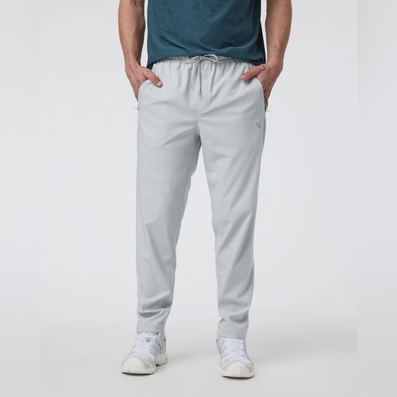 VUORI Train Tech Pant Size Small NWOT - Picture 1 of 10
